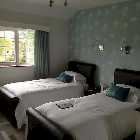 Silverstone Guest House Exteriér fotografie