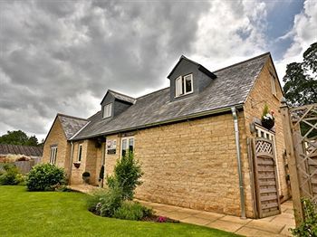 Silverstone Guest House Exteriér fotografie